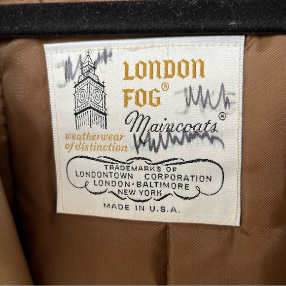 London fog mens beige trench with zip out lining and belt. 44 regular - Picture 3 of 15